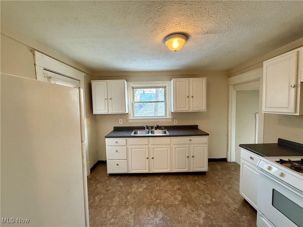 Kenmore - Residential Lease
