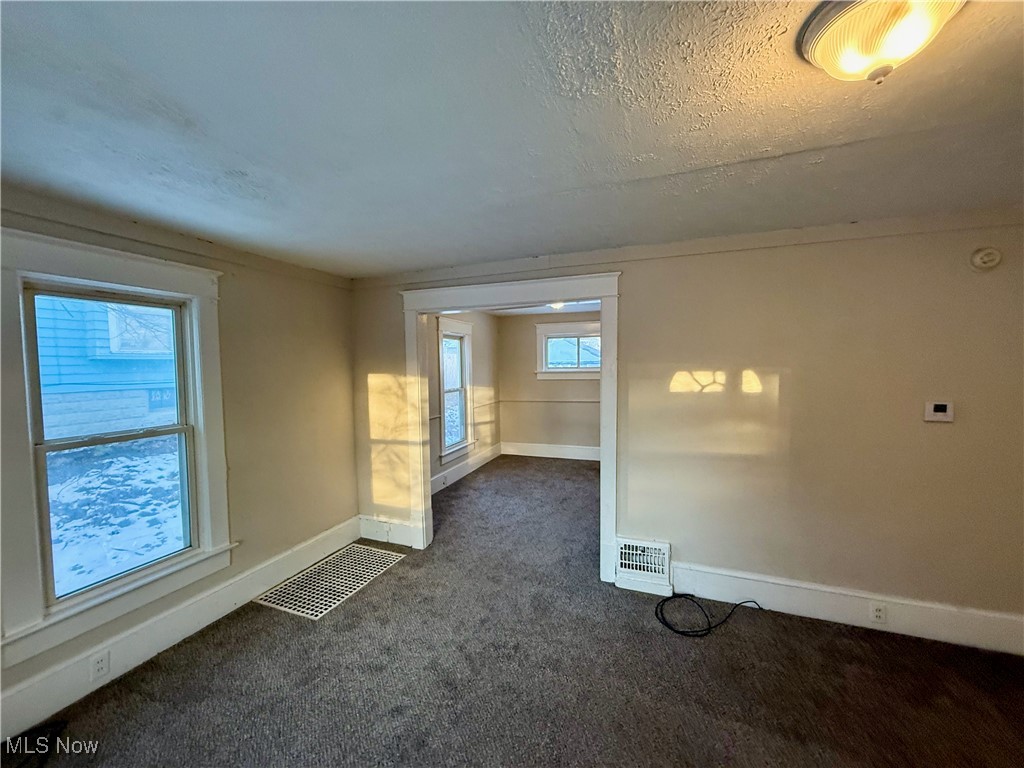 Kenmore - Residential Lease