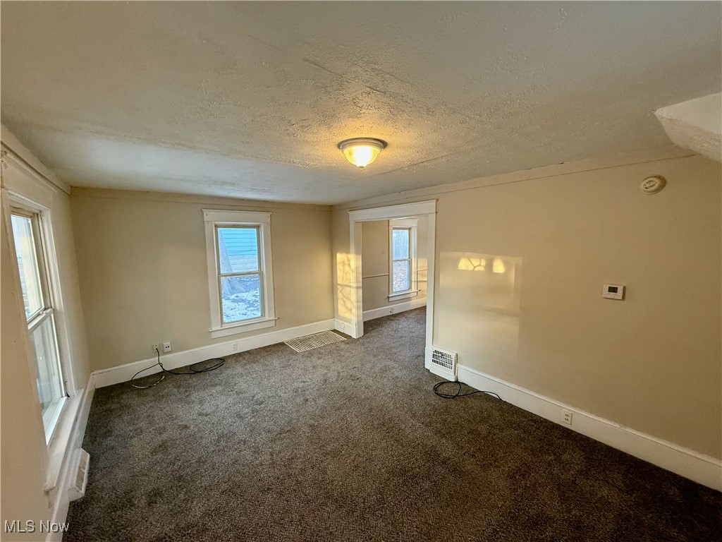 Kenmore - Residential Lease