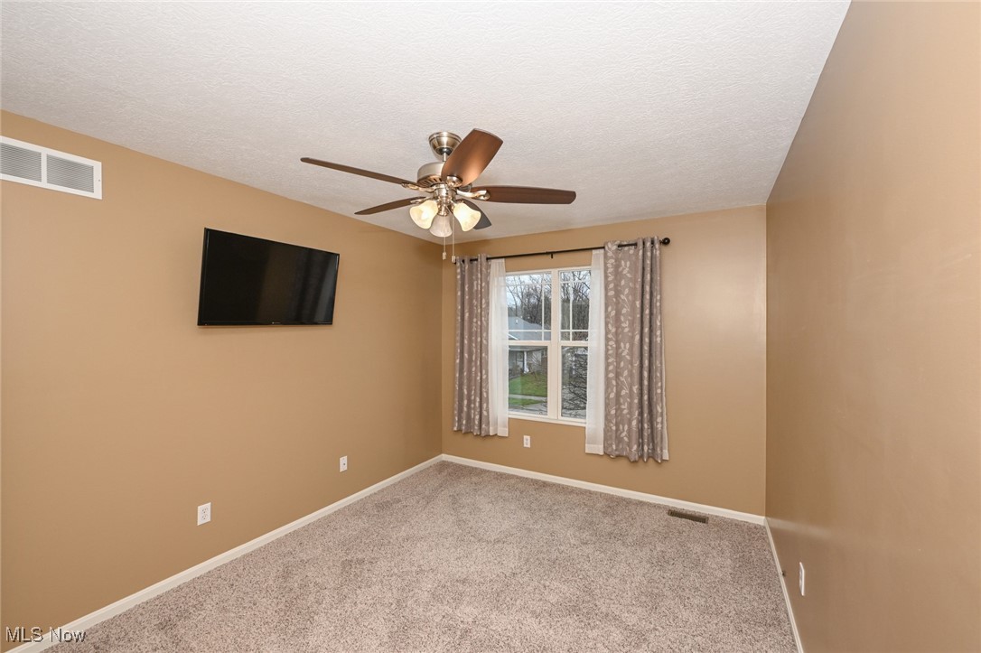 1457 Apple Court, Akron, Ohio image 34