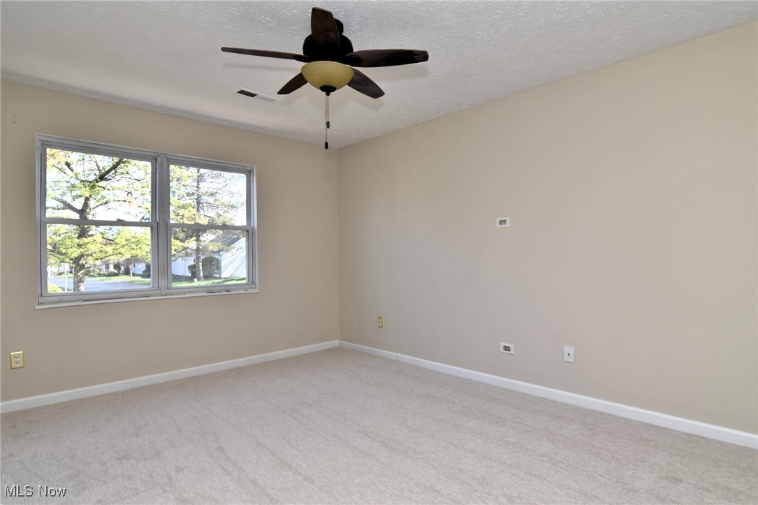 8766 Eastbrook Circle, Chagrin Falls, Ohio image 10