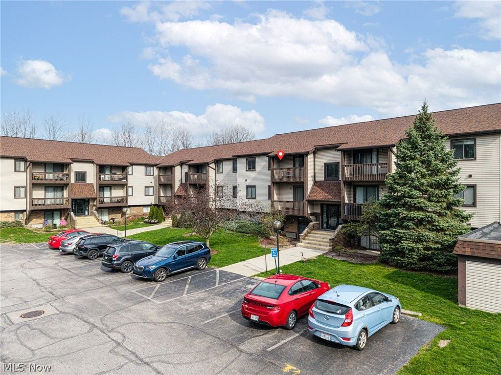 Photo of 27441 Westown Boulevard, Westlake, OH 44145 (MLS # 5200639)