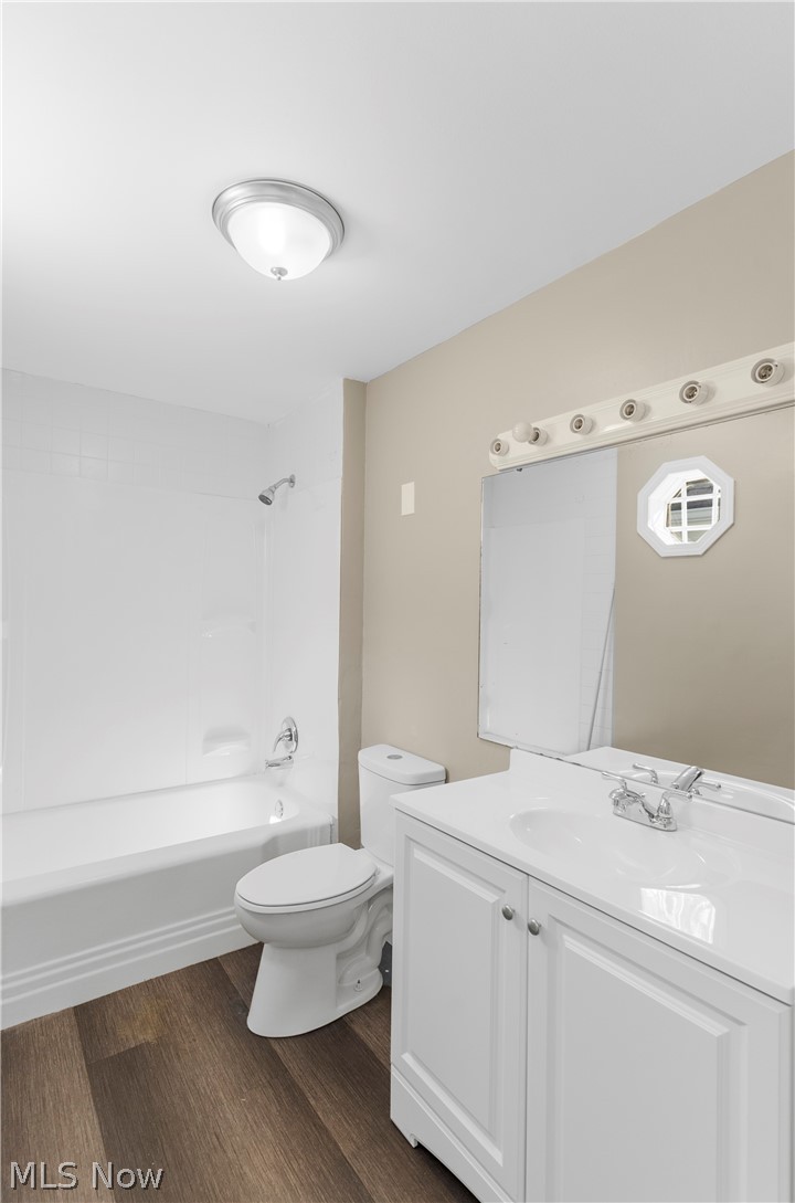 Old Mill Manor - Residential