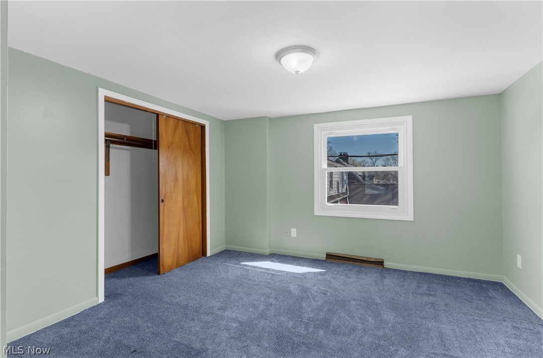 Old Mill Manor - Residential