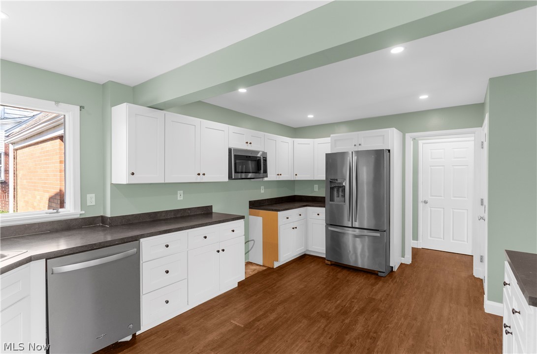 Old Mill Manor - Residential