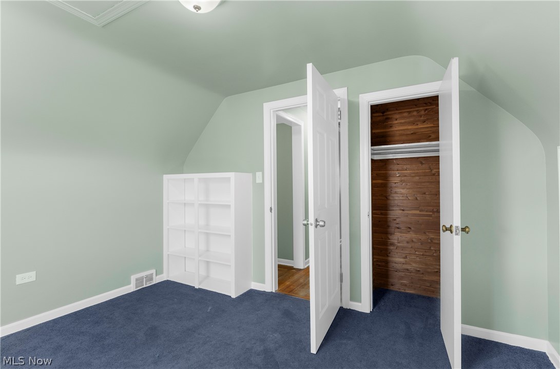 Old Mill Manor - Residential