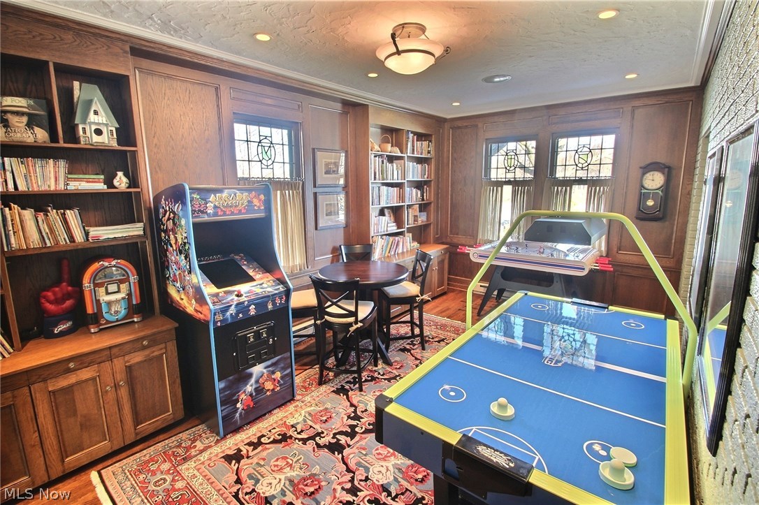 South Shaker Lakes - Residential