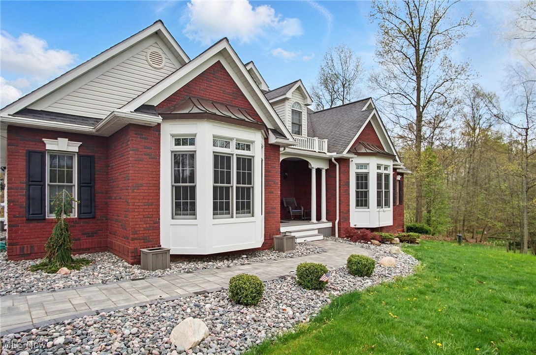 11344 Rolling Meadows Drive, Garrettsville, Ohio image 2