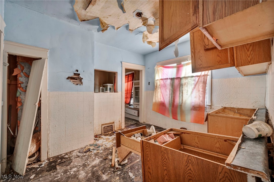 Grobe Sub - Residential Income