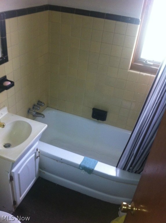 Benton Village Condo - Residential