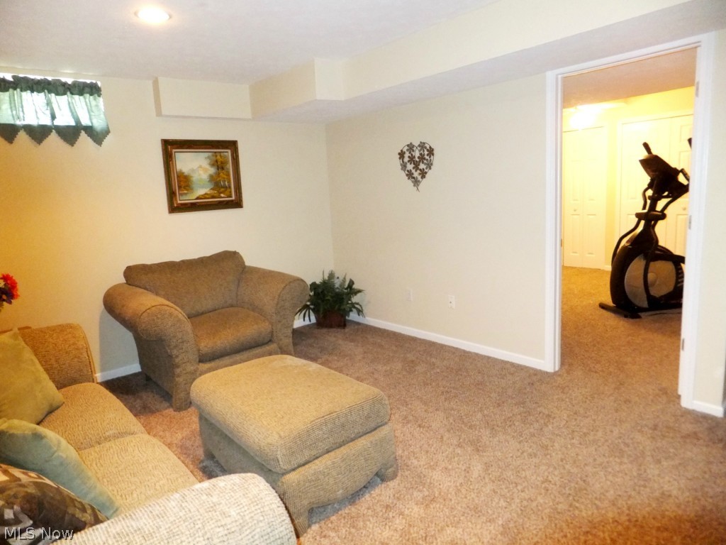 Reserve At Macintosh Farms - Residential