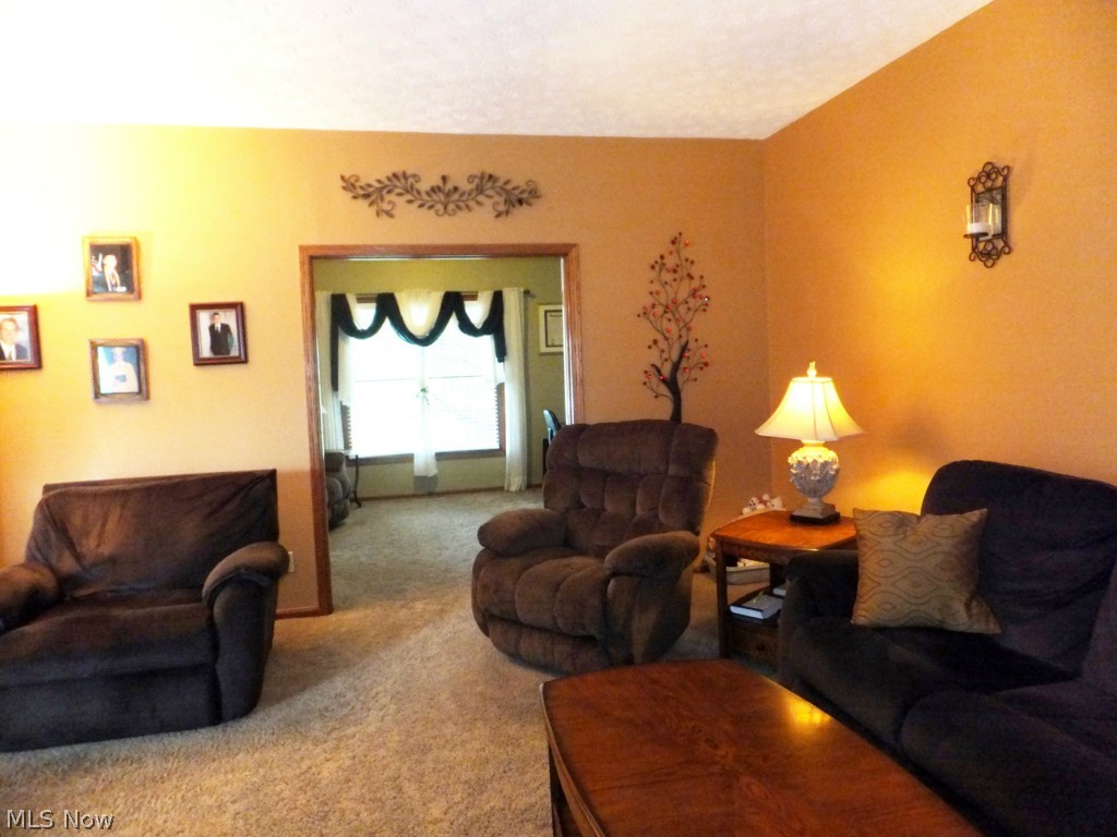 Reserve At Macintosh Farms - Residential