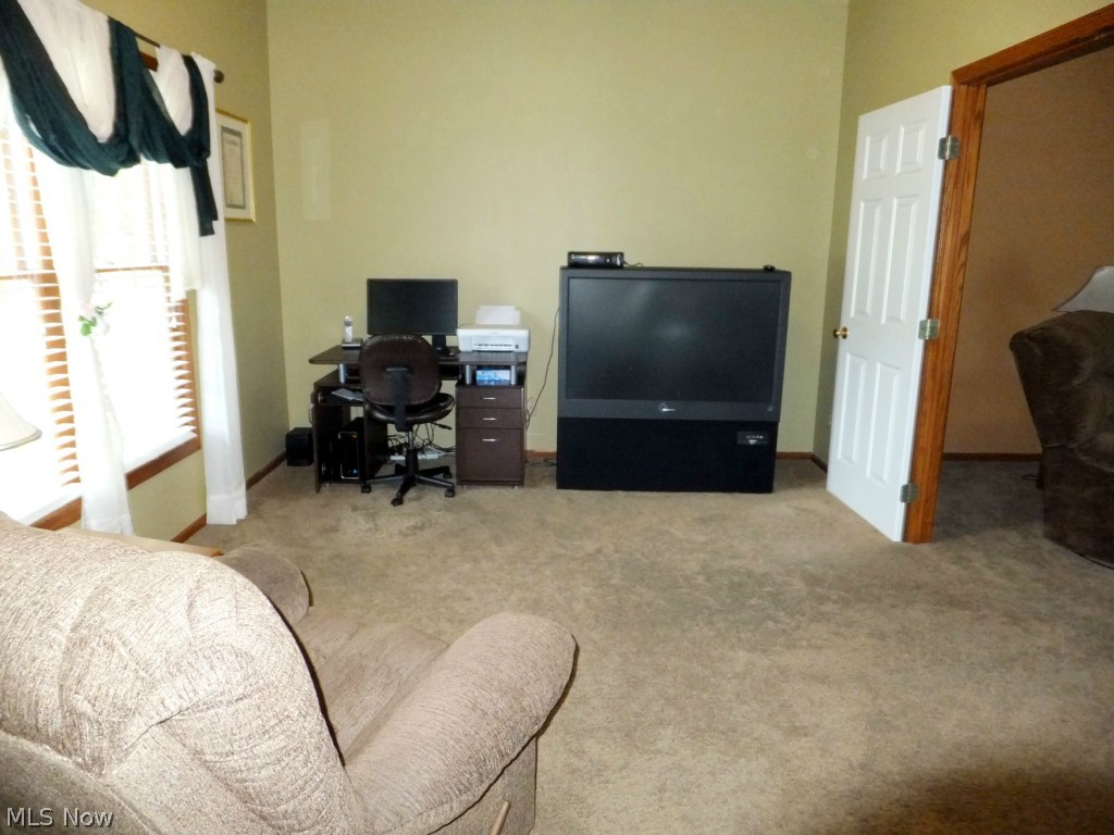 Reserve At Macintosh Farms - Residential