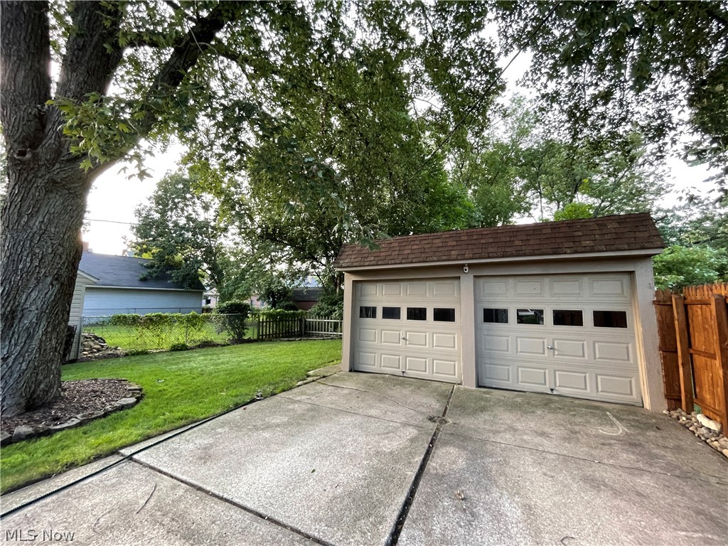 Hazel Ave - Residential