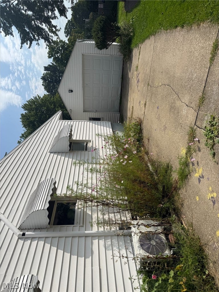 540 N Freedom Street