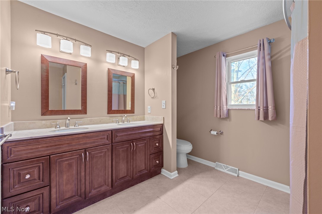 Hidden Acres - Residential