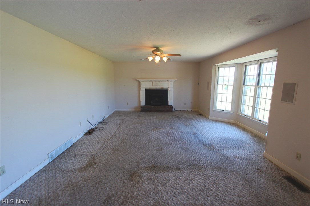 Lagrange - Residential