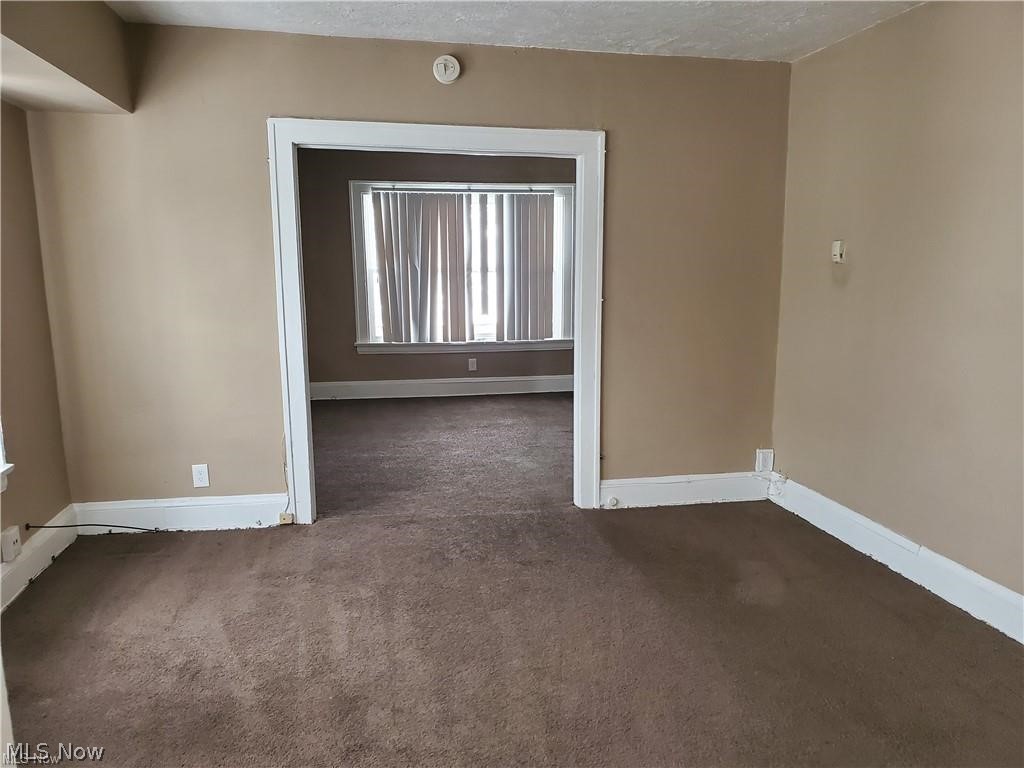 L A Kellys 02 - Residential Lease