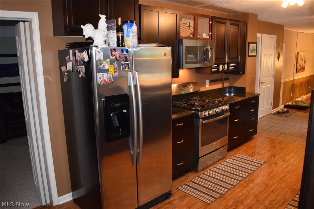 Meadow Ridge - Residential