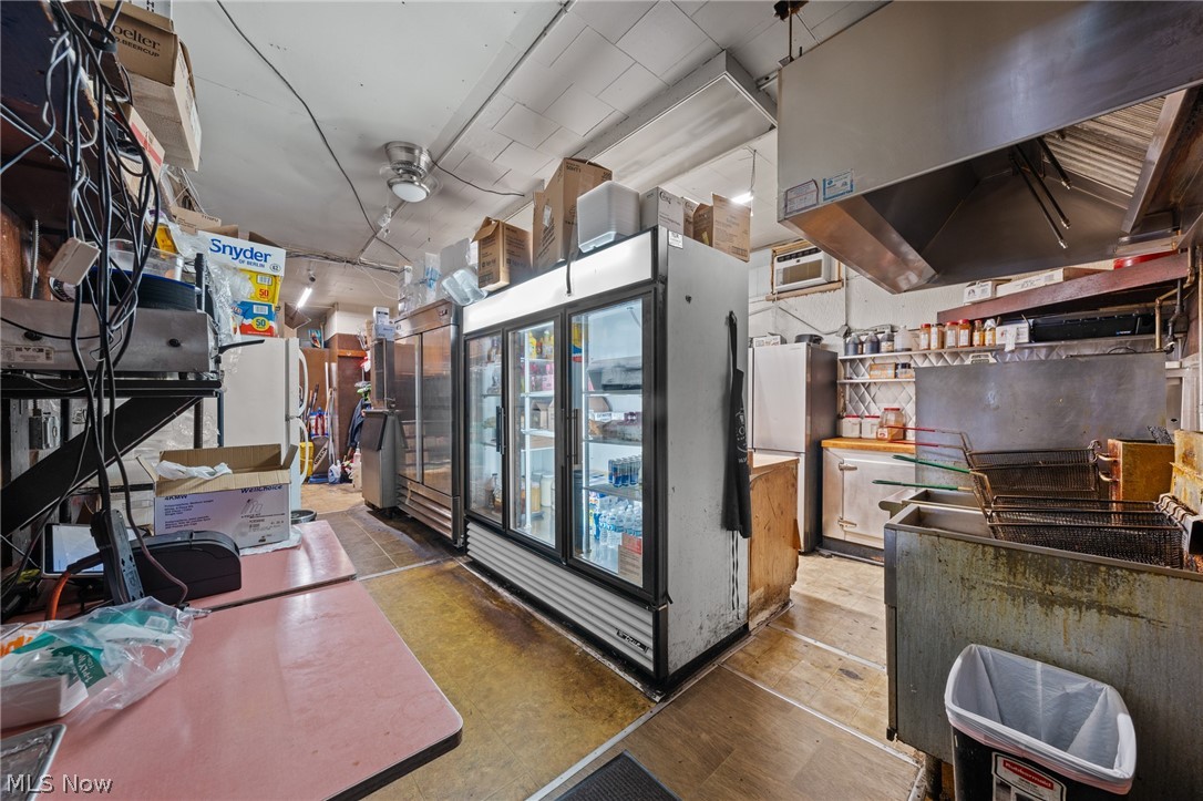 Hubbard Cooke Trustees - Commercial Sale