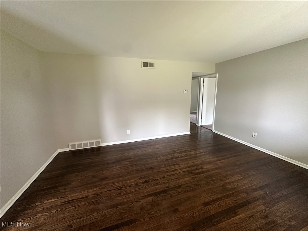 Solon, Ohio 44139, United States, 3 Bedrooms Bedrooms, ,1 BathroomBathrooms,Residential,Contingent,146089