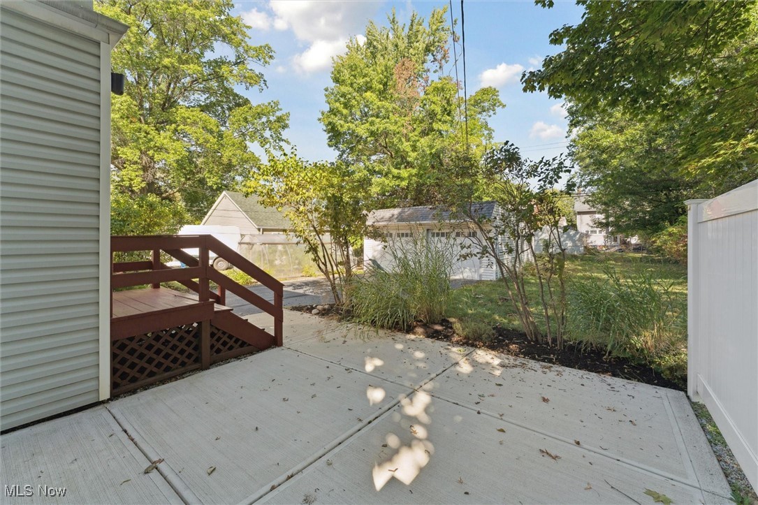 Henry Caines Lee Road - Residential