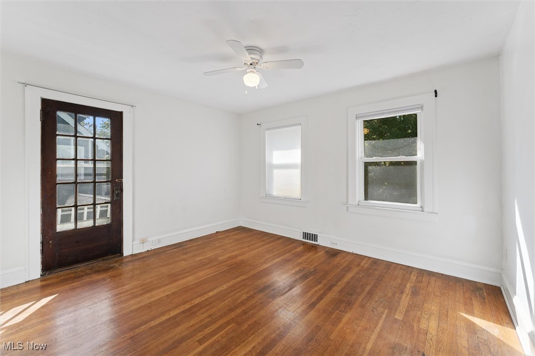 Henry Caines Lee Road - Residential