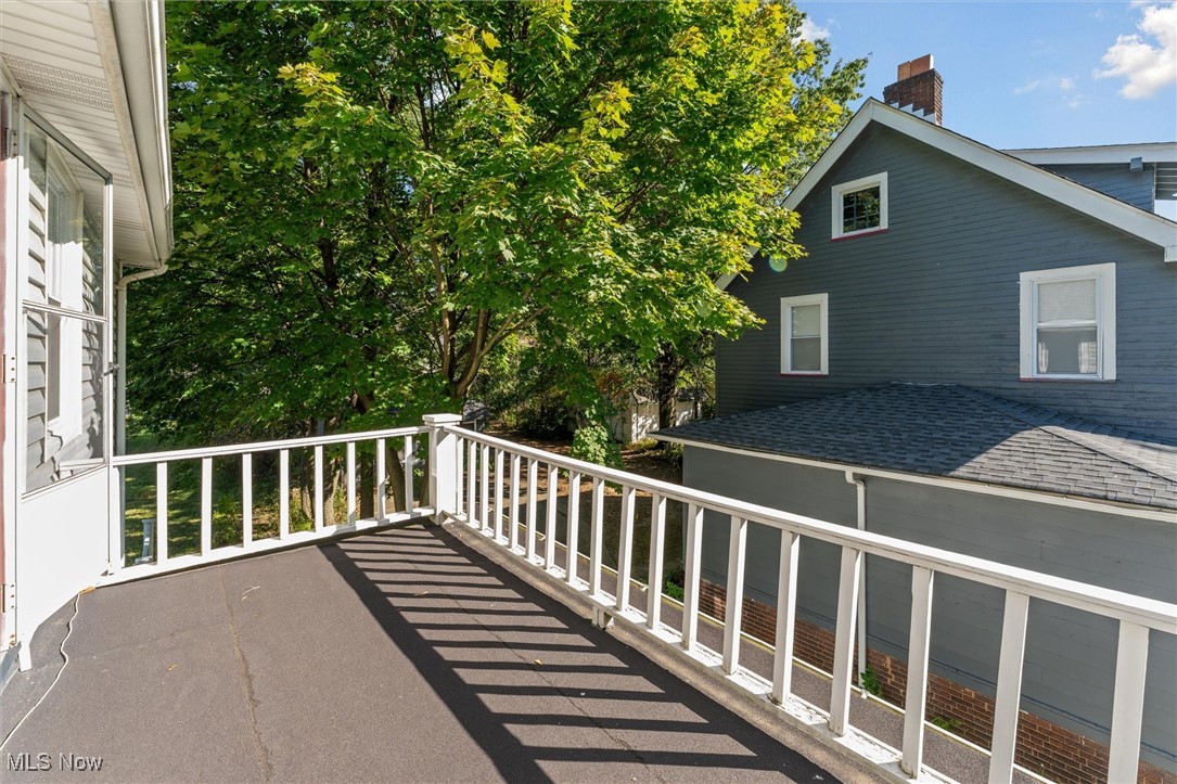 Henry Caines Lee Road - Residential