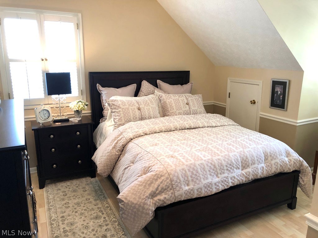 Vermilion Lagoons - Residential