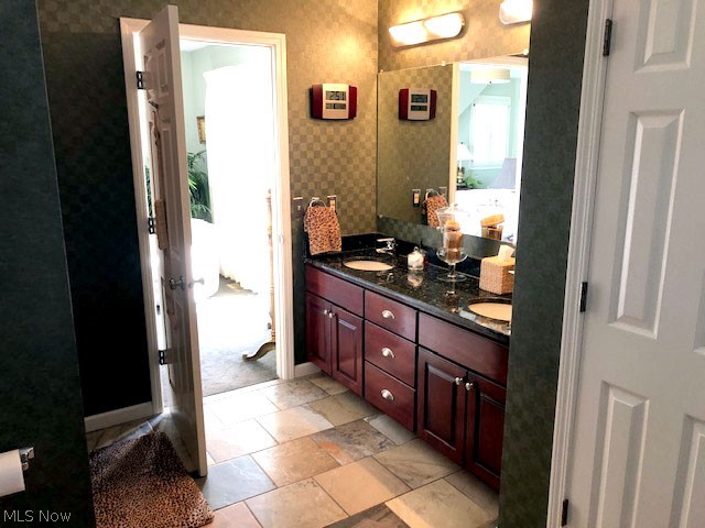 Vermilion Lagoons - Residential