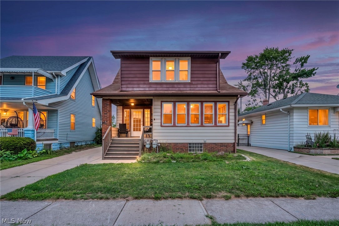 3016 Tuxedo Avenue