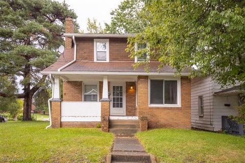 Homes For Sale - 1245 Forbes Avenue<br/> Akron, OH 44306