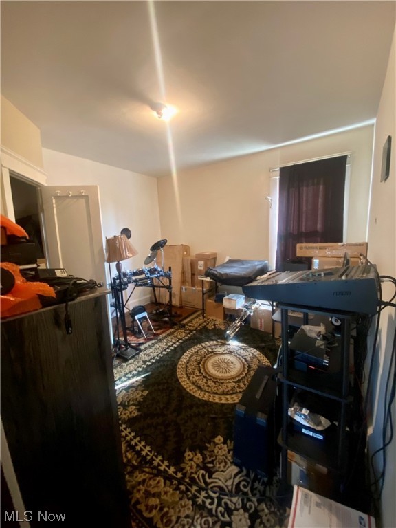 Lawrence - Residential Income