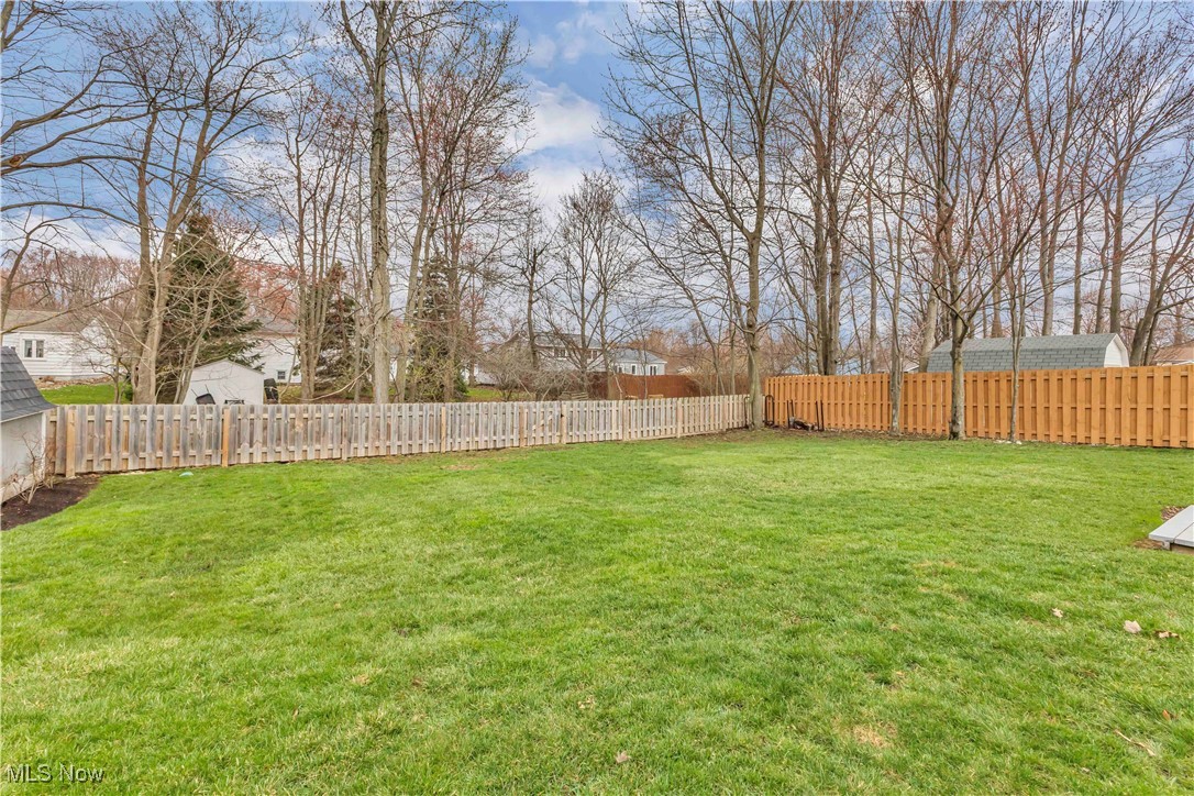 20208 Sandalwood Lane, Strongsville, Ohio image 27