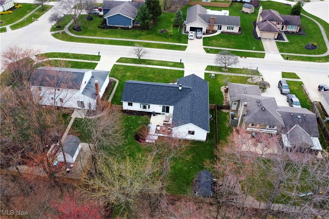 20208 Sandalwood Lane, Strongsville, Ohio image 31