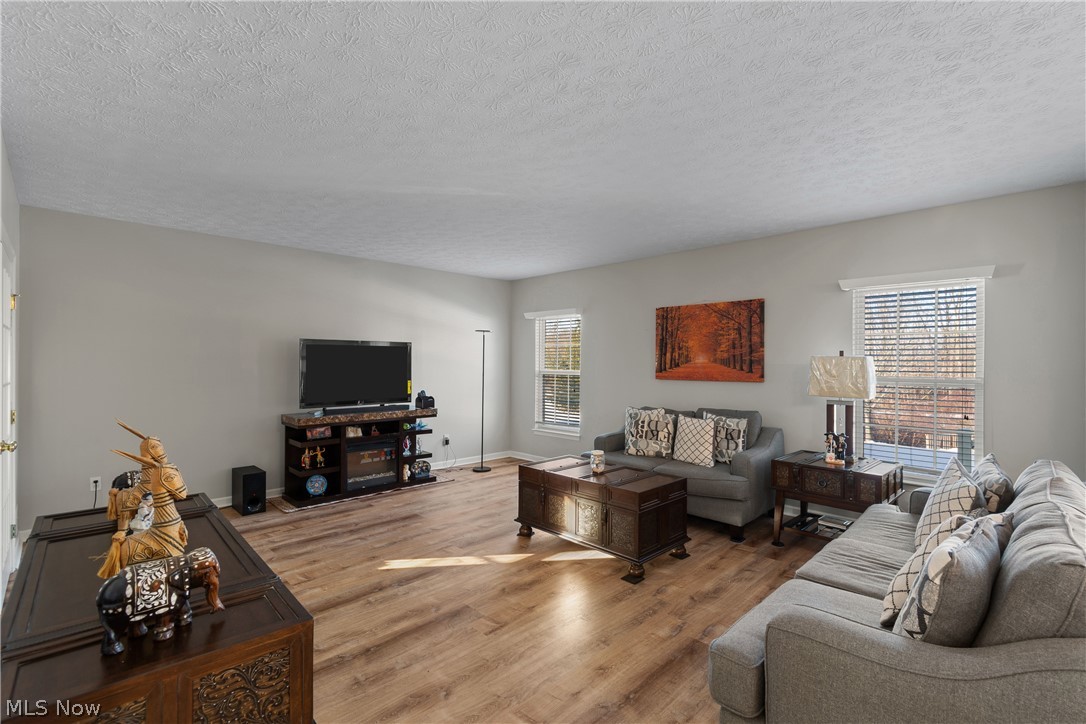 7545 Diamondback Avenue NW