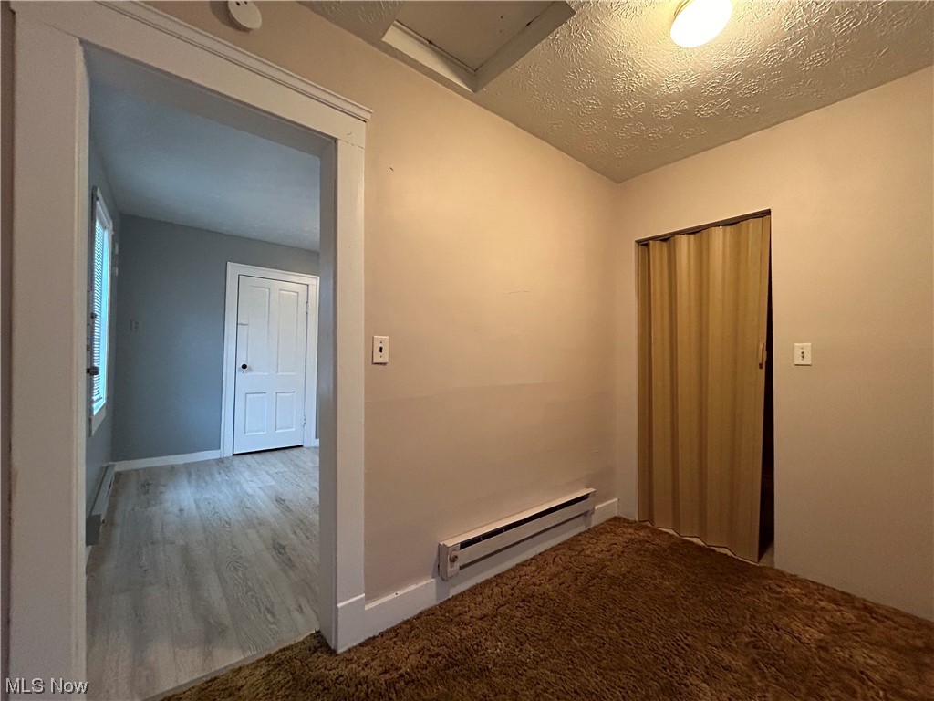 Applewood Sub - Residential Lease