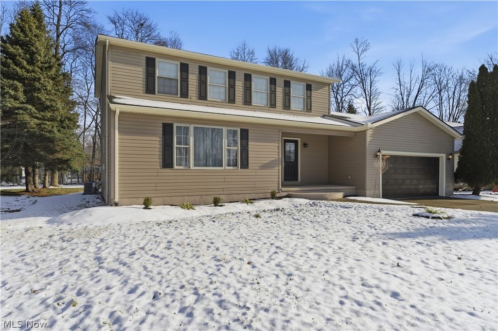 Photo of 675 Meadowlark Road, Painesville Township, OH 44077 (MLS # 5189403)
