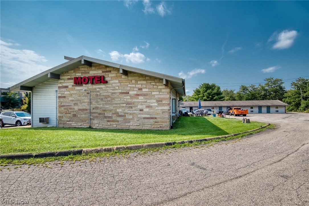 Penn Ohio Plaza 01 Correc - Commercial Sale