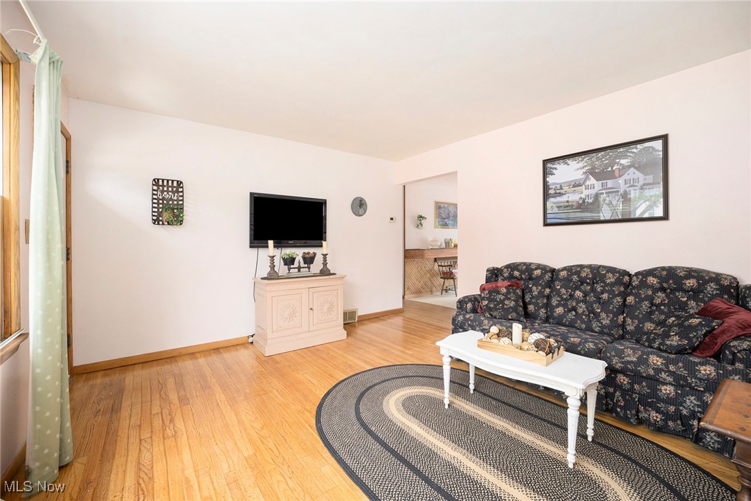 Kondas Add 01 - Residential