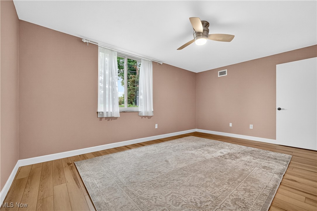 Hilroc Condos - Residential