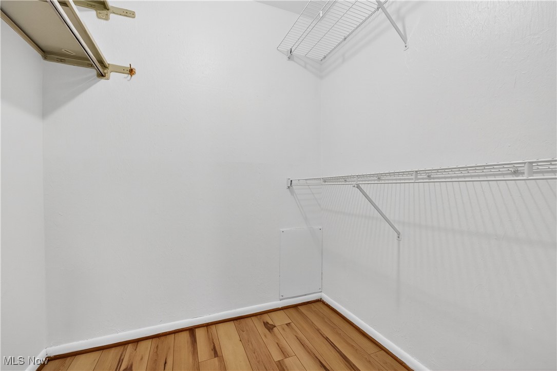 Hilroc Condos - Residential