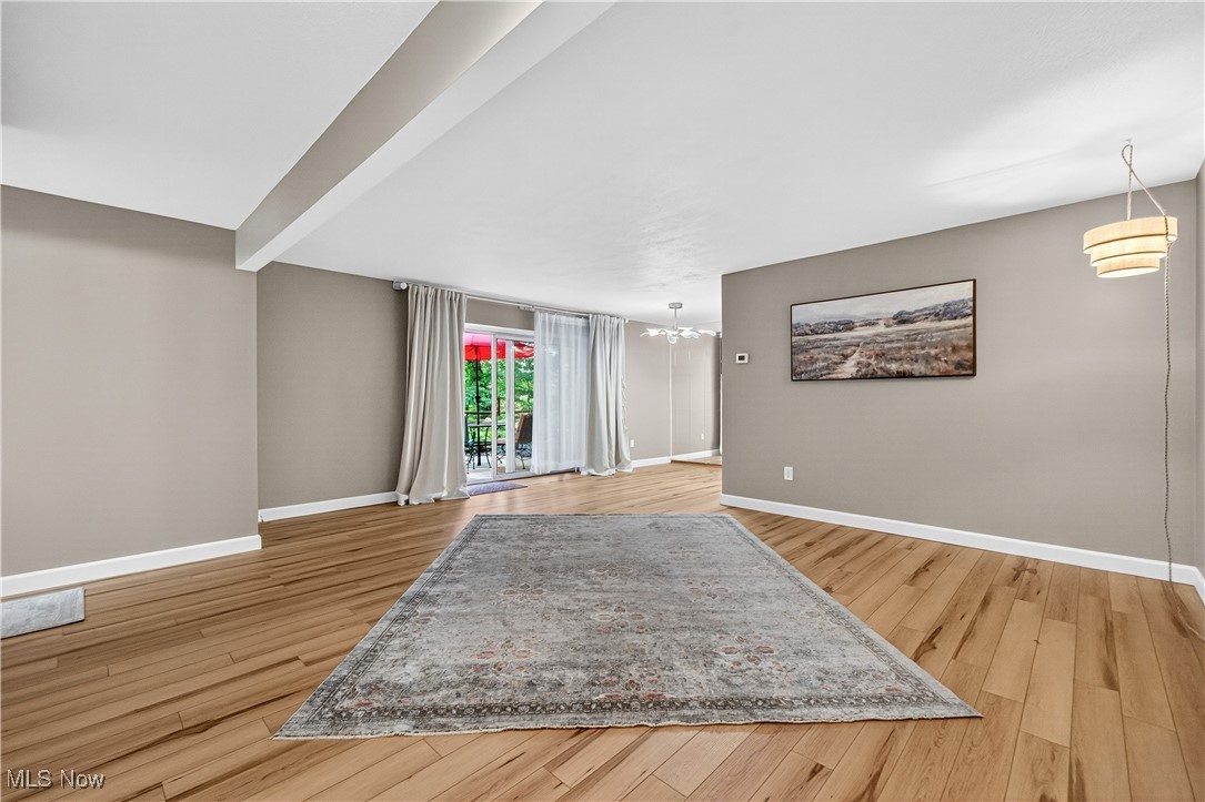 Hilroc Condos - Residential