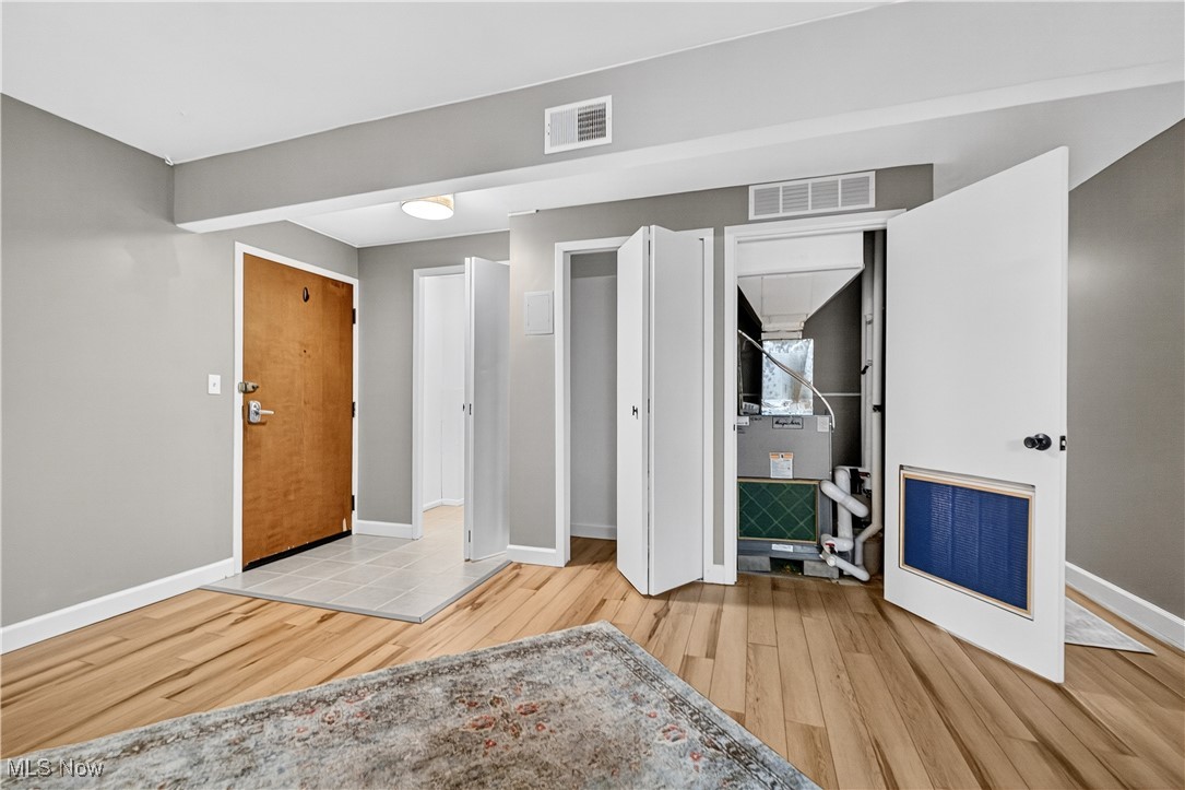 Hilroc Condos - Residential