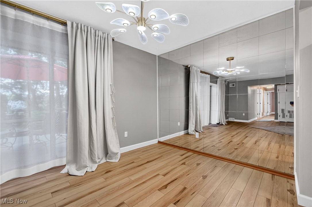 Hilroc Condos - Residential