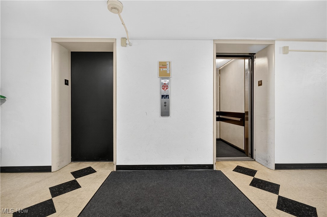 Hilroc Condos - Residential