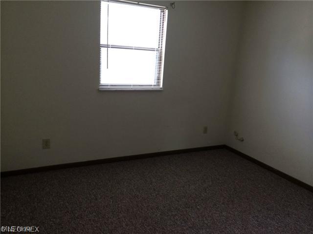 COLONY NORTH WATERSEDGE APT - Residential Lease