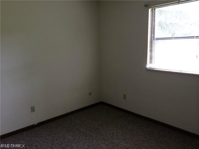 COLONY NORTH WATERSEDGE APT - Residential Lease