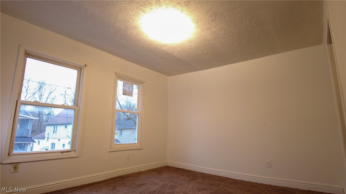 Southern Hower Stone & Raymond - Residential