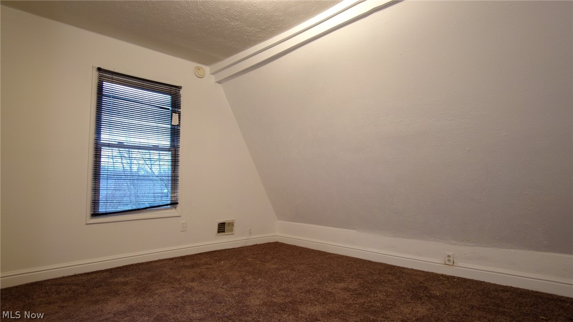 Southern Hower Stone & Raymond - Residential